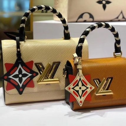 Louis Vuitton TWIST 2020 21AW Blended Fabrics 3WAY Bi color Plain Leather Elegant Style 
