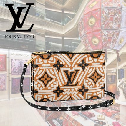 Louis Vuitton 2020 21AW Monogram Casual Style Canvas Shoulder Bags M69488 