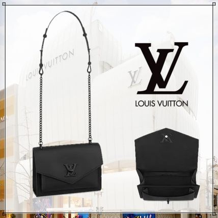 Louis Vuitton MY LOCKME Casual Style Leather Elegant Style Crossbody Shoulder Bags M55848 