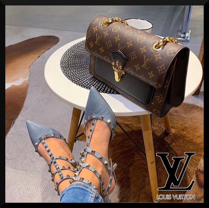 Louis Vuitton Monogram Leather Logo Shoulder Bags M41730 