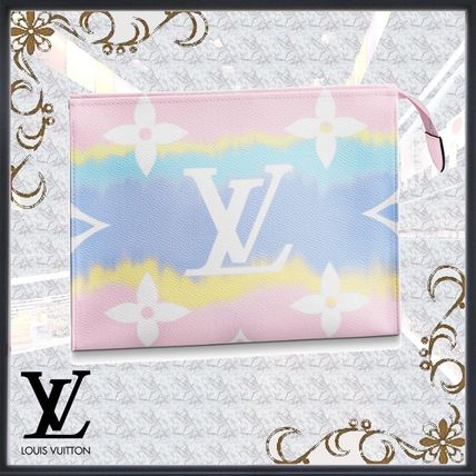 Louis Vuitton 2020 21AW Lv Escale Poche Toilette 26 M69136 M69137 