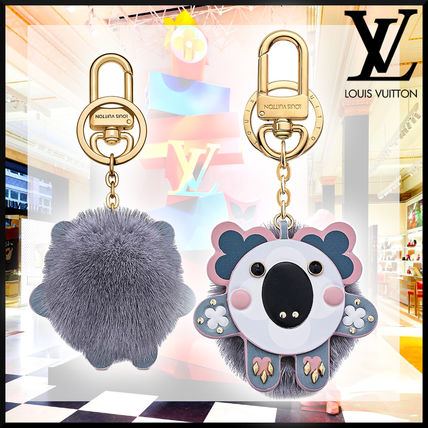 Louis Vuitton 2020 SS Fur Chain Leather Logo Keychains  Bag Charms M64258 