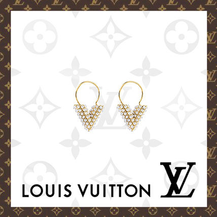 Louis Vuitton V 2019 20AW Essential V Perle Earrings M68362 