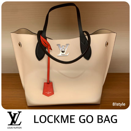 Louis Vuitton Casual Style Calfskin A4 Plain Leather Office Style 