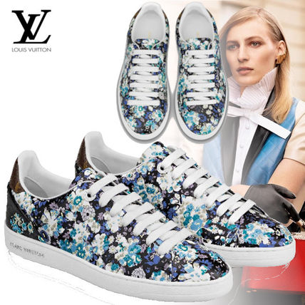 Louis Vuitton MONOGRAM Frontrow Sneaker 1A5N7W 