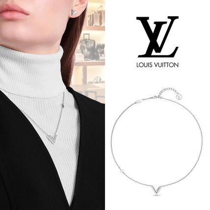 Louis Vuitton V Essential V Supple Necklace M63197 