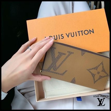 Louis Vuitton 2020 21AW Plain Leather Folding Wallet Logo Long Wallets M69353 