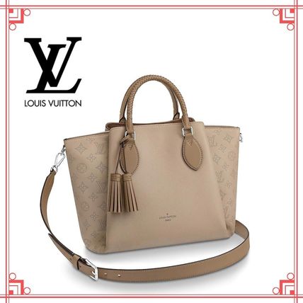 Louis Vuitton Monogram Canvas Leather Elegant Style Formal Style Logo M55031 M55029 M55553 