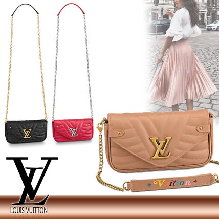 Louis Vuitton Leather Party Style Shoulder Bags 