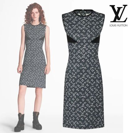 Louis Vuitton Monogram Shadow Sleeveless Dress 1A62F6 