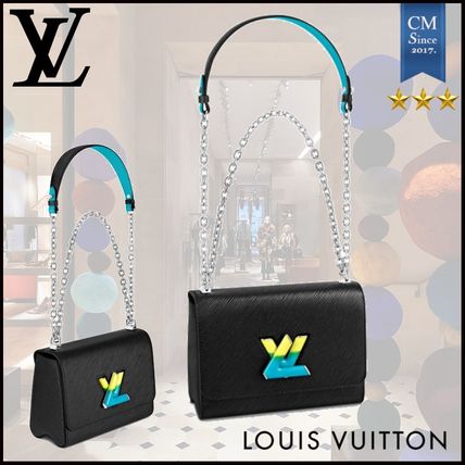 Louis Vuitton TWIST 2020 SS Chain Leather Crossbody Logo Shoulder Bags 