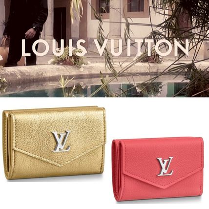 Louis Vuitton 2019 20AW Plain Leather Folding Wallet Small Wallet Logo M69067 