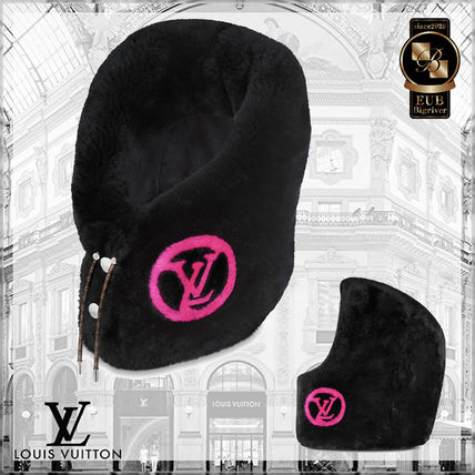 Louis Vuitton Keychains  Bag Charms M70880 