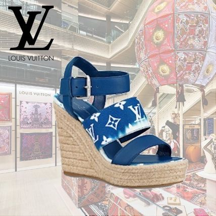 Louis Vuitton 2020 SS Monogram Casual Style Street Style Elegant Style Logo 1A7U4E 