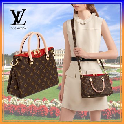 Louis Vuitton MONOGRAM Shoulder Bags M41241 