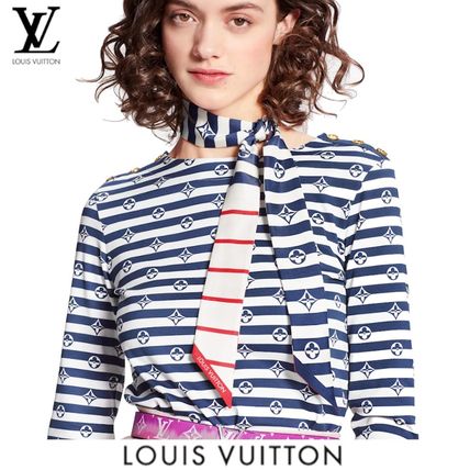 Louis Vuitton Lightweight Scarves  Shawls M76196 