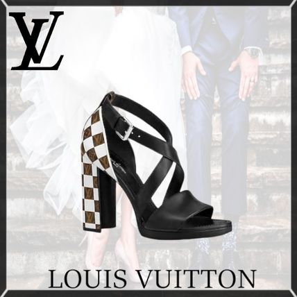 Louis Vuitton MONOGRAM Monogram Elegant Style Sandals 1A66UN 