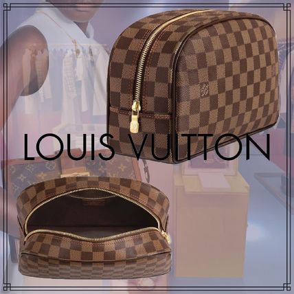 Louis Vuitton DAMIER 2020 SS Toiletry Bag 25 N47624 