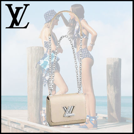 Louis Vuitton Leather Logo Handbags N96944 