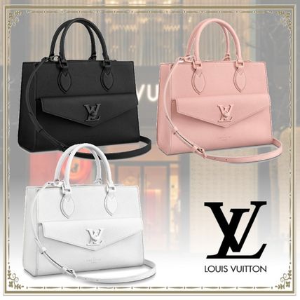 Louis Vuitton LOCKME 2020 SS Casual Style Leather Elegant Style Handbags 