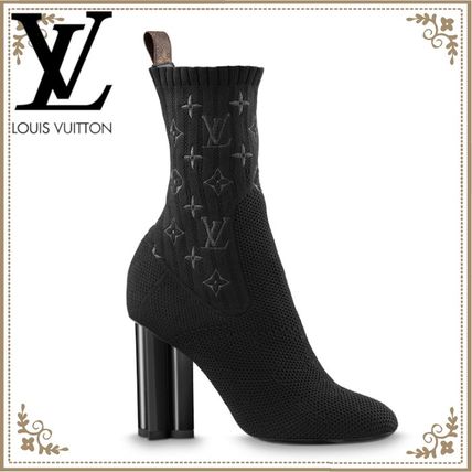 Louis Vuitton Round Toe Plain Leather Block Heels Office Style 1A3MJ0 