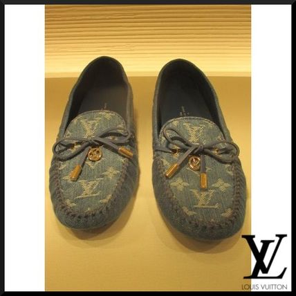 Louis Vuitton Gloria Flat Loafer 1A65X1 