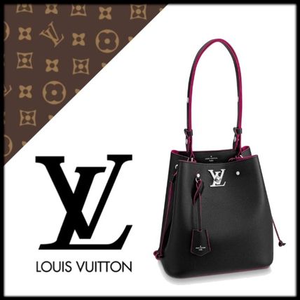 Louis Vuitton LOCKME 2020 21AW Plain Leather Elegant Style Logo Shoulder Bags M54677 