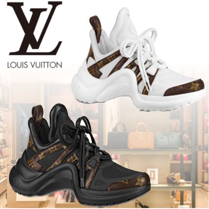 Louis Vuitton Low Top Sneakers 1A43L9 1A43KT 