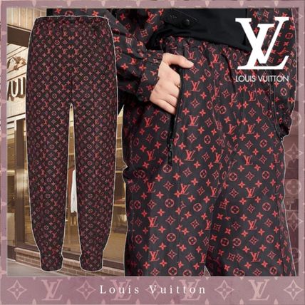 Louis Vuitton MONOGRAM 2020 21AW Monogram Casual Style Unisex Nylon Blended Fabrics 1A88TC 1A88TB 1A88TA 1A88T9 1A88T8 