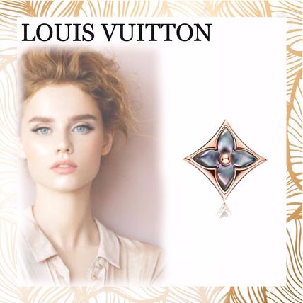 Louis Vuitton 18K Gold Elegant Style Earrings 