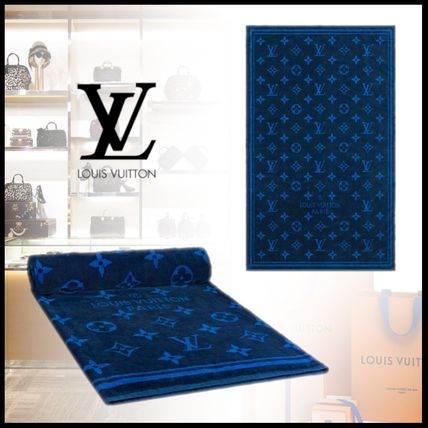 Louis Vuitton MONOGRAM 2020 SS Monogram Classic Beach Towel M76214 
