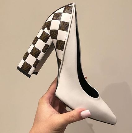 Louis Vuitton Glen Patterns Monogram Casual Style Plain Leather Logo 1A66JH 