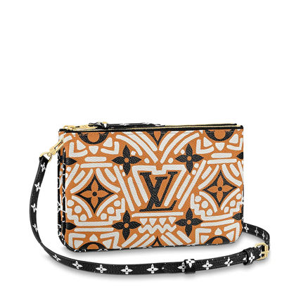 Louis Vuitton 2020 21AW Monogram Leather Office Style Elegant Style Shoulder Bags M69488 