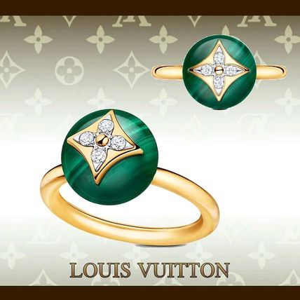Louis Vuitton B Blossom Ring Yellow Gold White Gold Malachite And Diamonds Q9L97J Q9L97K Q9L97L Q9L97G Q9L97H Q9L97I Q9L97D Q9L97E Q9L97F Q9L97A Q9L97B Q9L97C 