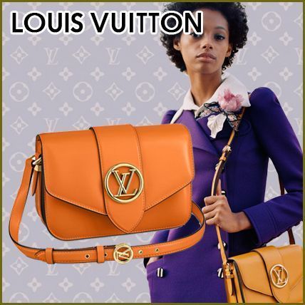 Louis Vuitton PONT NEUF Casual Style Calfskin Plain Leather Party Style M55946 