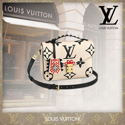 Louis Vuitton MONOGRAM 2020 21AW Monogram Leather Logo Shoulder Bags M45384 