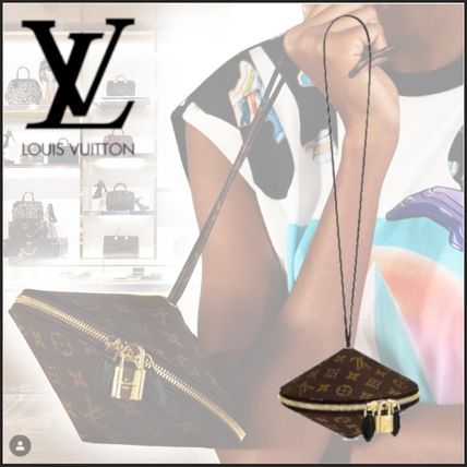 Louis Vuitton MONOGRAM 2019 SS Toupie M44592 