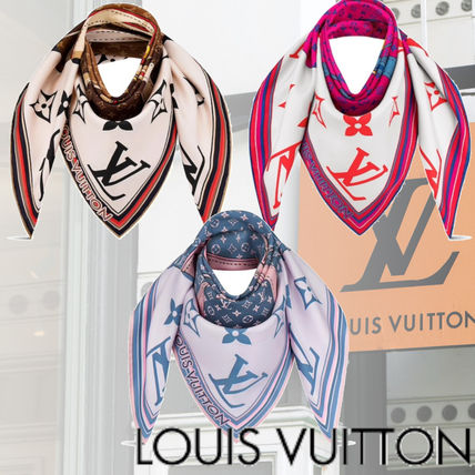 Louis Vuitton MONOGRAM 2020 21AW Monogram Silk Leather Logo Knit  Fur Scarves