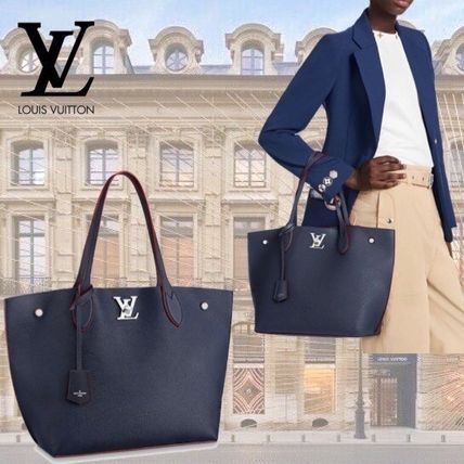 Louis Vuitton Lockme Go M52759 