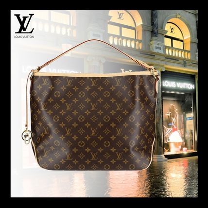 Louis Vuitton MONOGRAM Monogram Casual Style Logo Shoulder Bags 