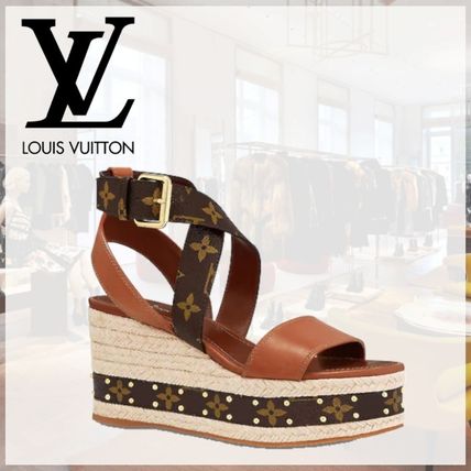 Louis Vuitton Monogram Open Toe Platform Rubber Sole Leather Block Heels 