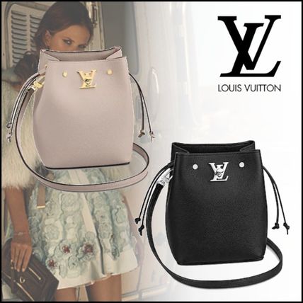 Louis Vuitton Nano Lockme Bucket M69205 