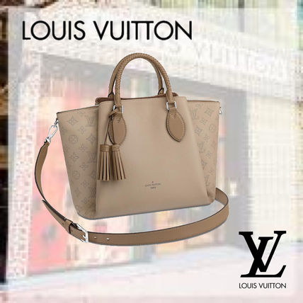 Louis Vuitton Leather Party Style Office Style Elegant Style Logo Handbags M55031 