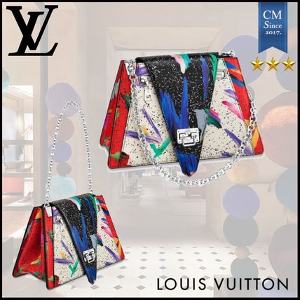 Louis Vuitton Chain Leather Crossbody Logo Shoulder Bags 