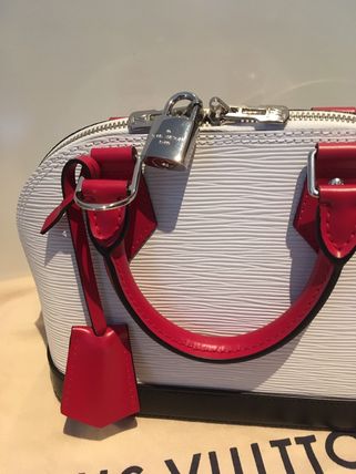 Louis Vuitton ALMA 2020 SS Monogram Casual Style Calfskin Blended Fabrics Plain Leather