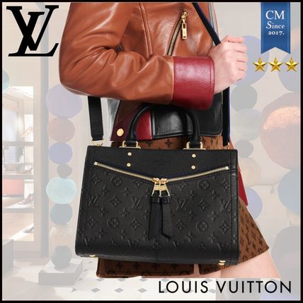 Louis Vuitton MONOGRAM Monogram Unisex Leather Crossbody Logo Handbags 