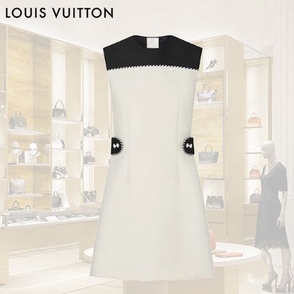 Louis Vuitton Crew Neck Short Monogram Casual Style Tight A line 