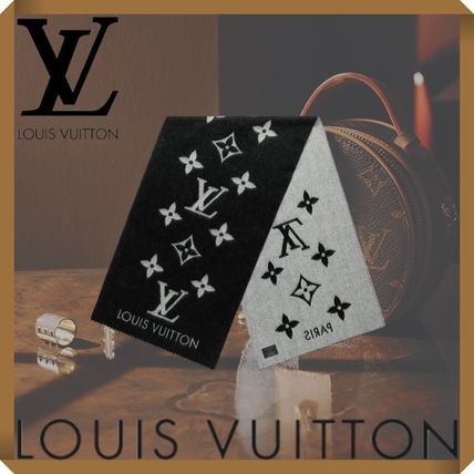 Louis Vuitton Knit  Fur Scarves M76067 M76066 M73665 M75704 M75505 M71126 M71040 