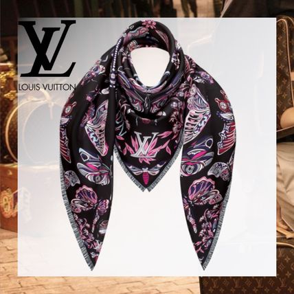 Louis Vuitton Silk Logo Knit  Fur Scarves 