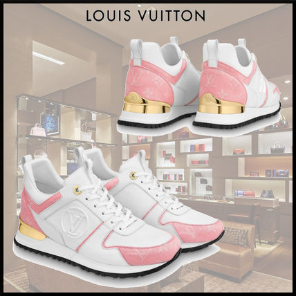Louis Vuitton MONOGRAM Monogram Lace up Bi color Logo Low Top Sneakers 